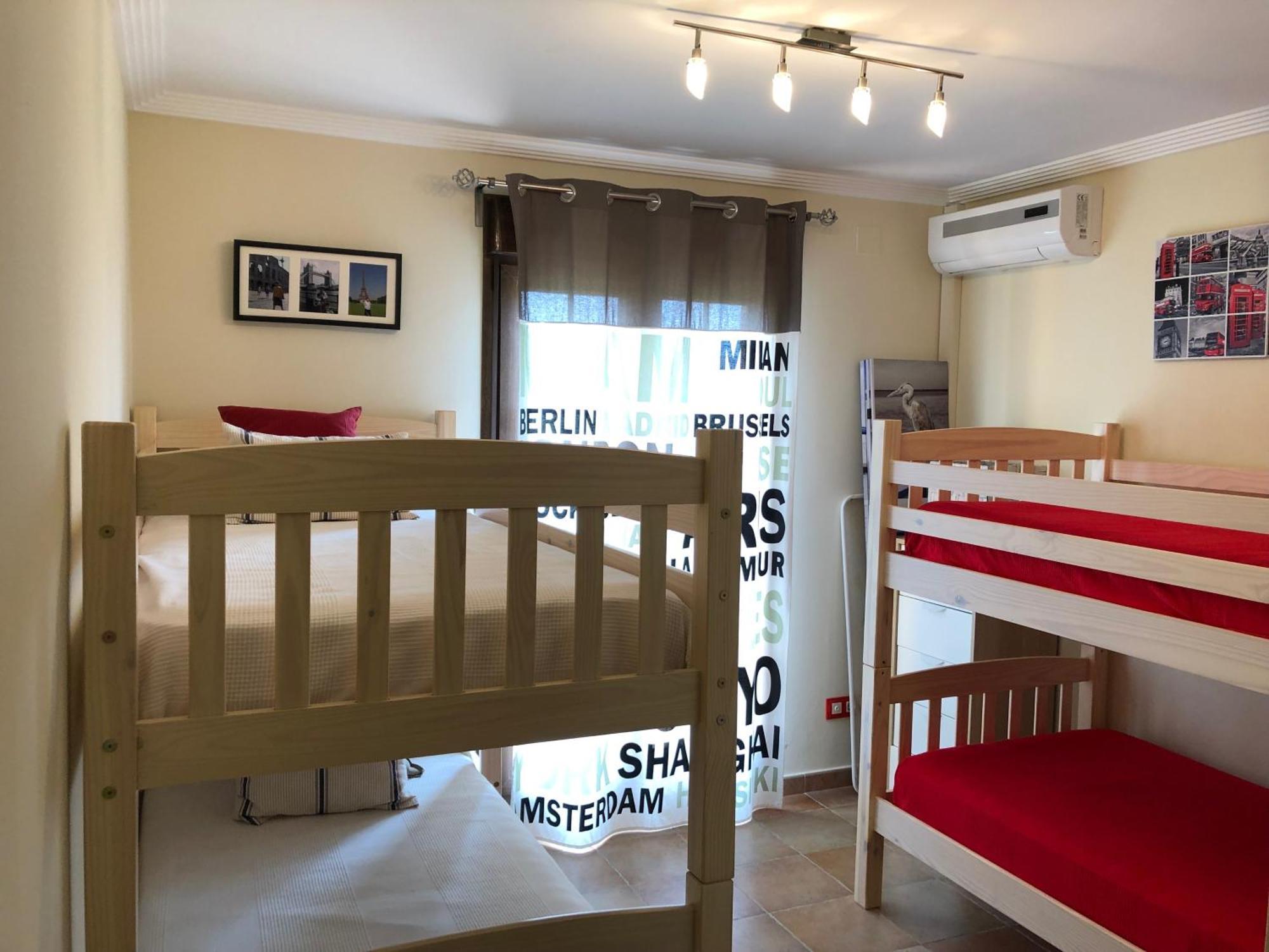Apartamento Urbanizacion De Lujo En Primera Linea De Playa Isla Canela Luaran gambar