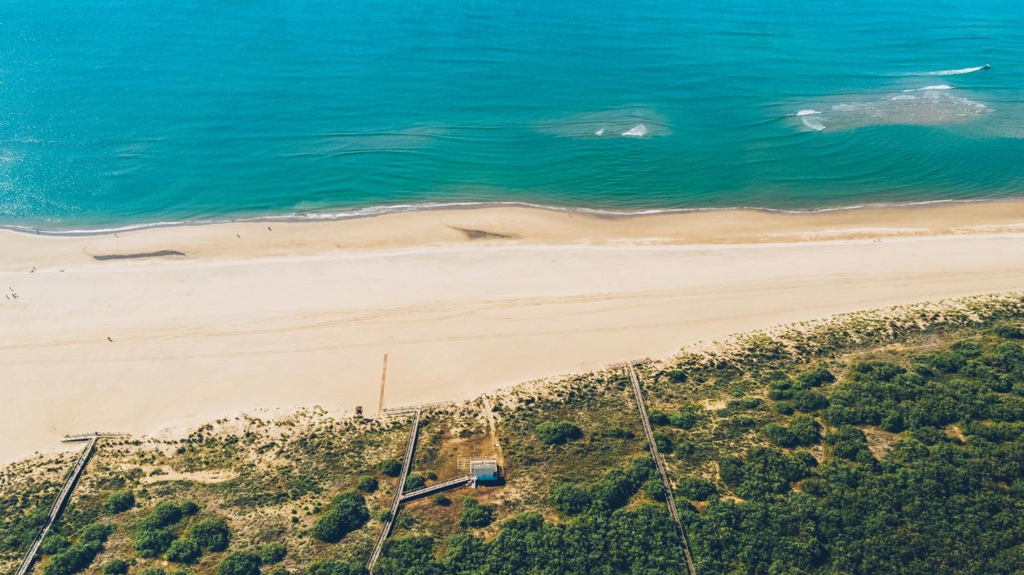 Apartamento Urbanizacion De Lujo En Primera Linea De Playa Isla Canela Luaran gambar